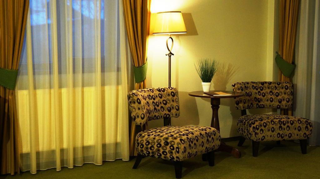 雷斯登斯酒店 苏恰瓦 客房 照片